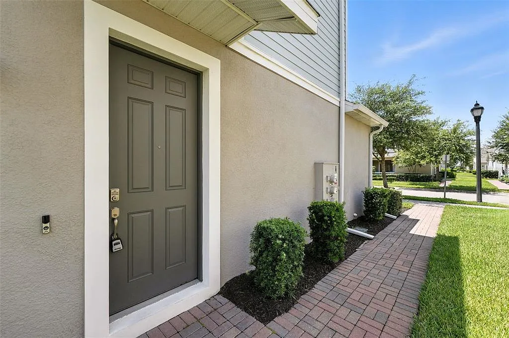 4 bed, 3.5 bath, 1787 sqft, $2,650 — Photo 4