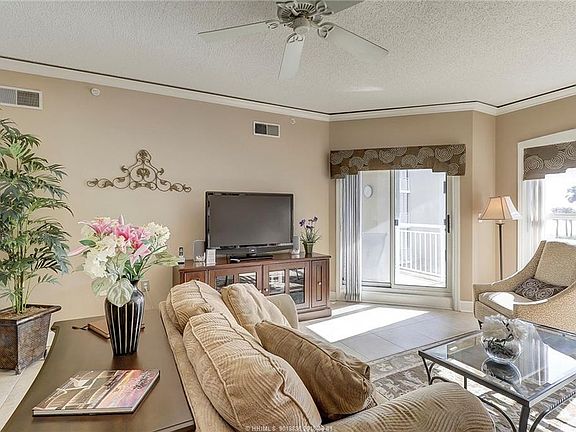 5th image of 47 Ocean Ln APT 5203
