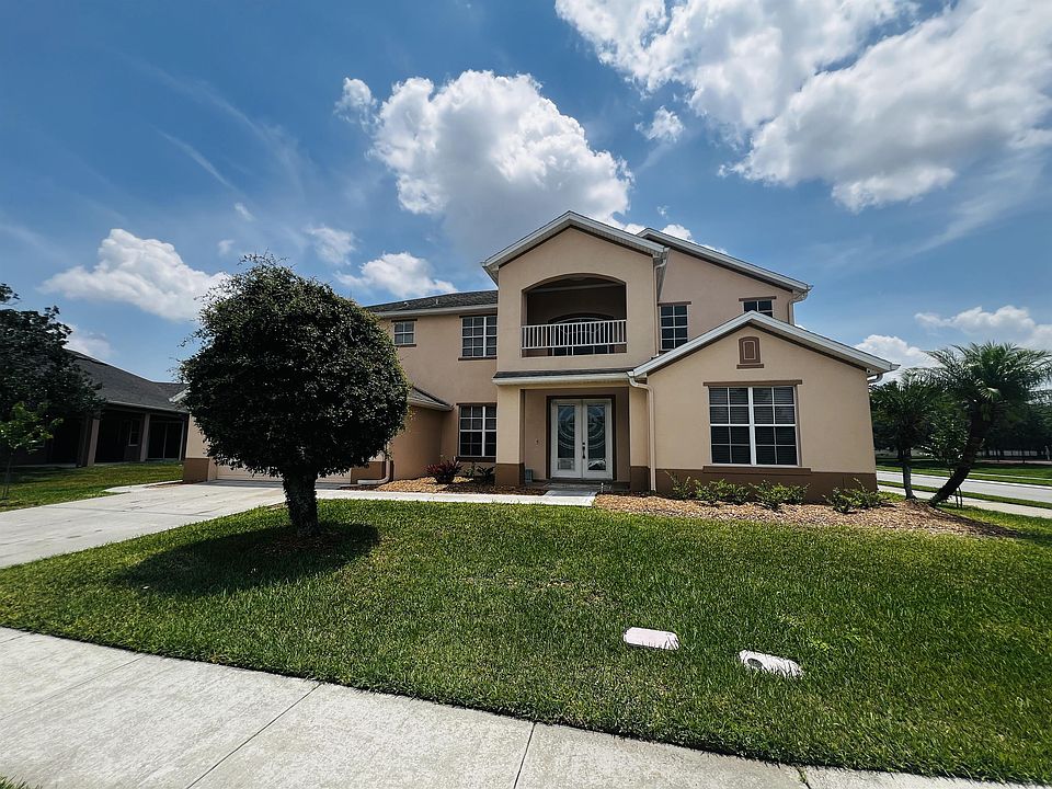 1st image of 2831 Paige Dr