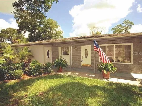 1420 Fernwood Pl, Seffner, FL 33584