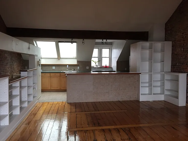601 Tremont St #4 — Photo 2