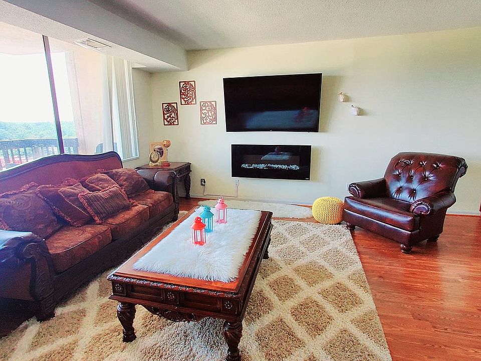 1st image of 3713 S George Mason Dr APT 1004W