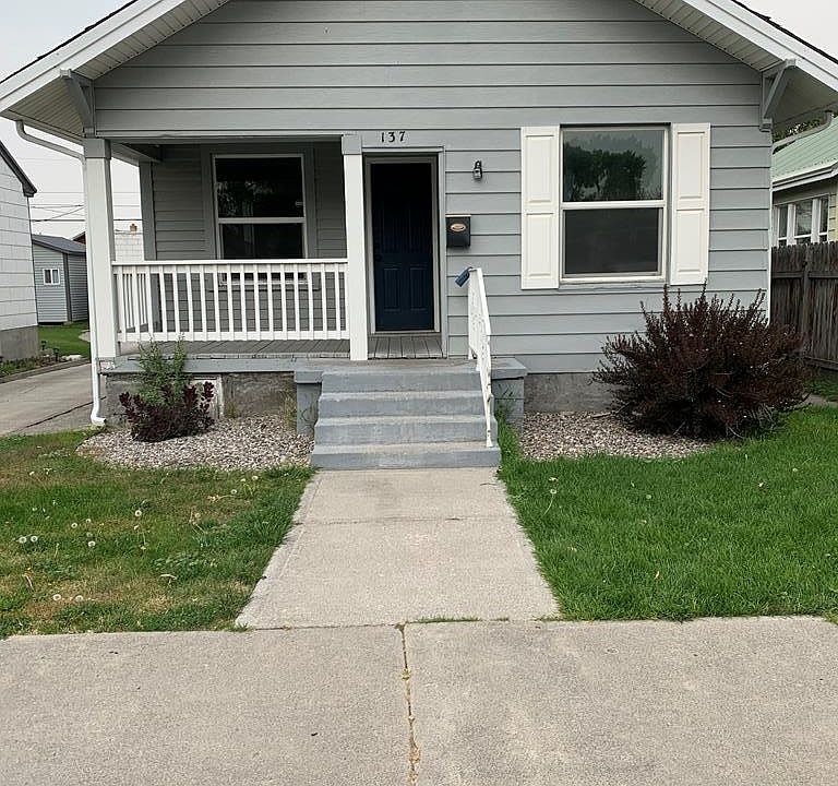 1st image of 137 3rd St