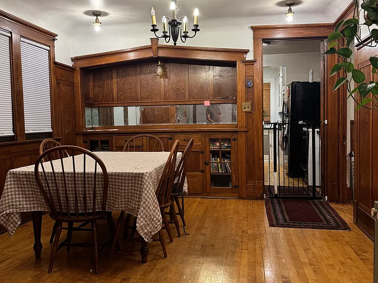 2225 N Hi Mount Blvd — Photo 3