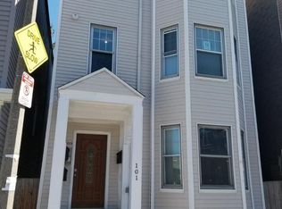 276 Chelsea St FLOOR 1, Boston, MA 02128