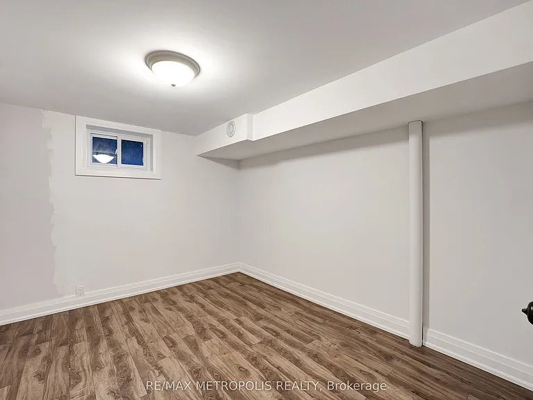 268 Penn Ave #BASEMENT — Photo 7