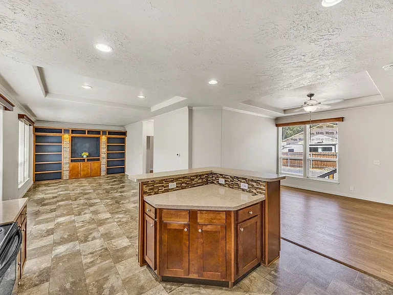 225 Wilson Rd — Photo 13