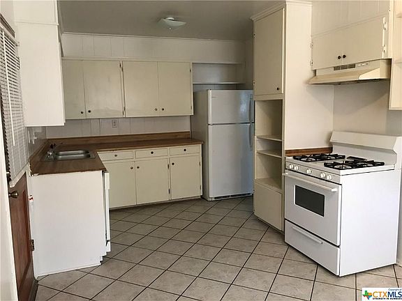 4th image of 307 Margaret Lee St