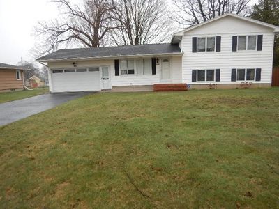 180 Lida Ln, Rochester, NY, 14616