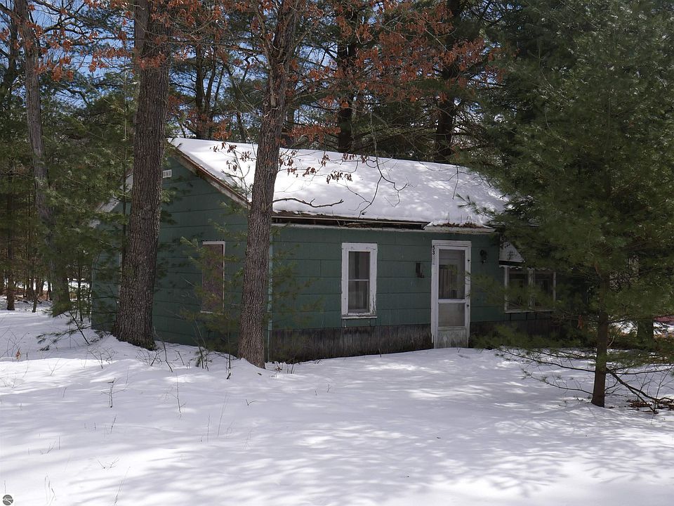 1st image of 5361 Pinecrest Ln