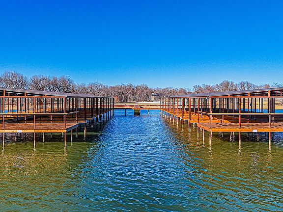 5th image of 102 Stillwater Shrs