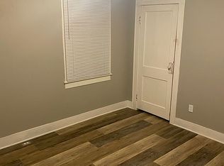 112 W Main St, Mooresville, IN