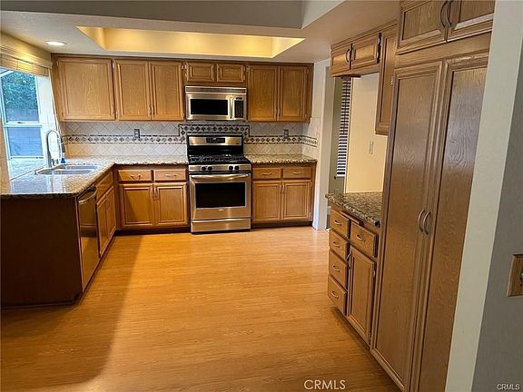 4th image of 26055 Bancroft St