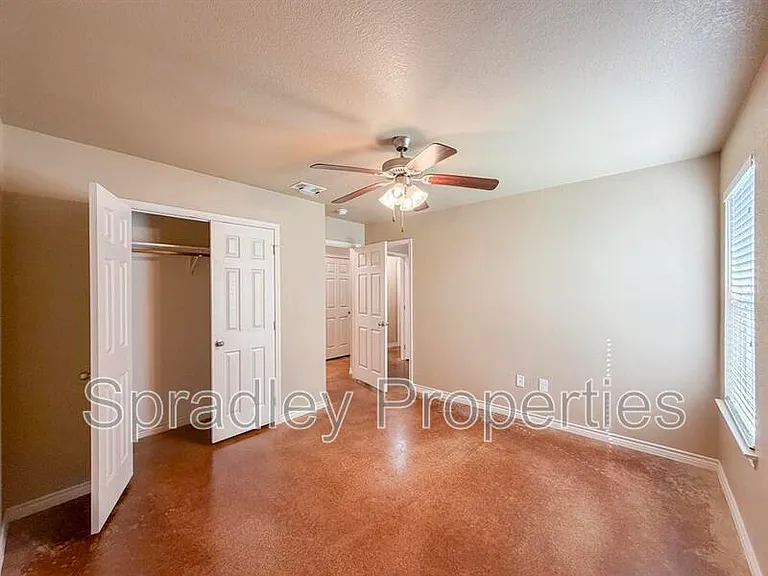 1525 Chance Ct — Photo 8