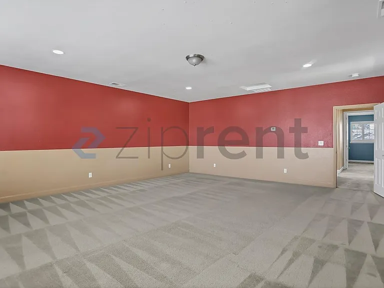 5743 W Chennault Ave — Photo 48