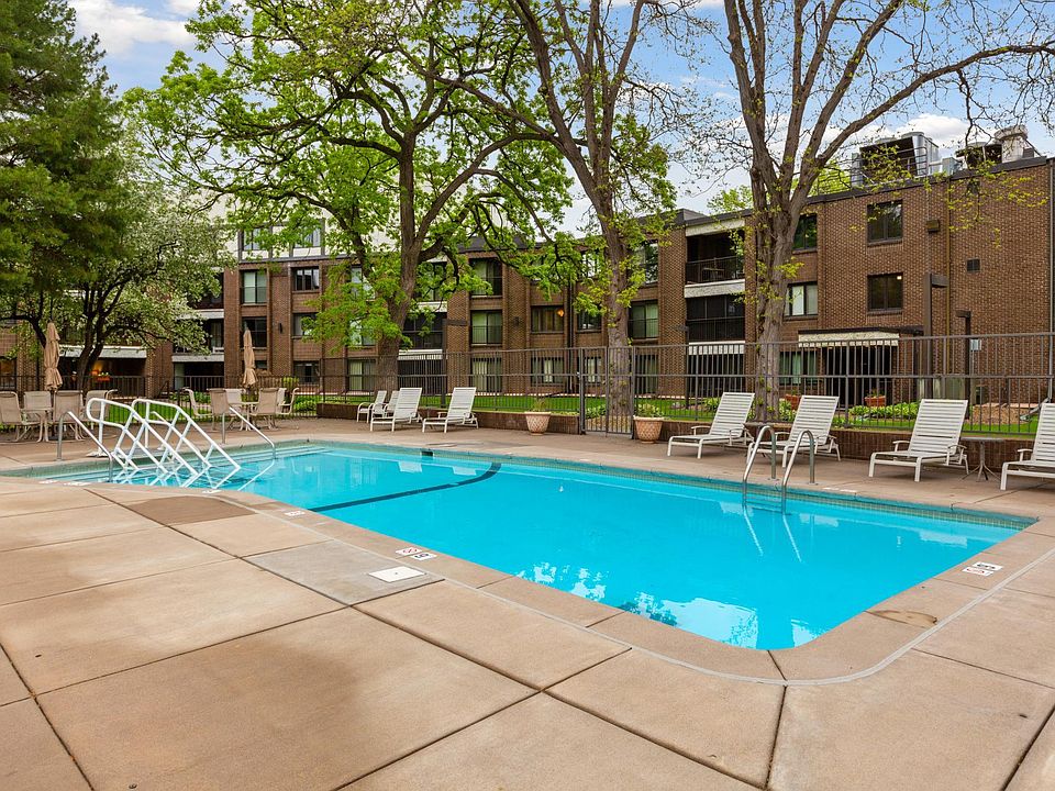 1st image of 3412 Oak Ridge Rd APT 211