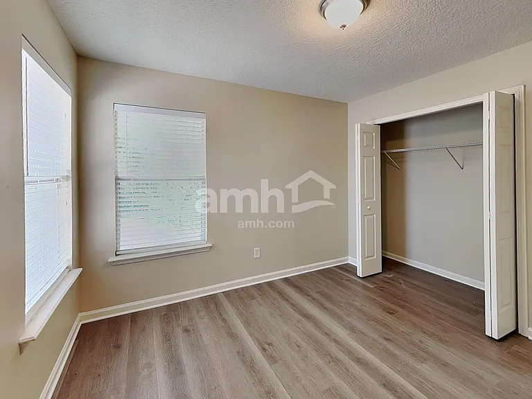 3631 Silver Bluff Blvd — Photo 15