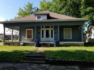 925 E 9th St APT A, Ada, OK 74820