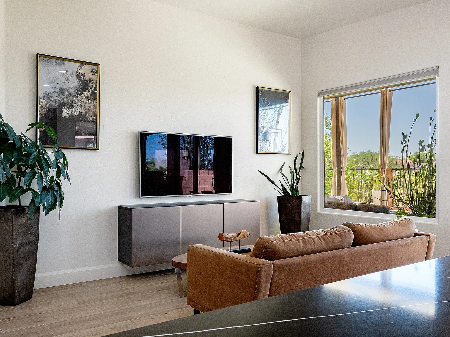3 bed, 1729 sqft, $2,950 — Photo 4