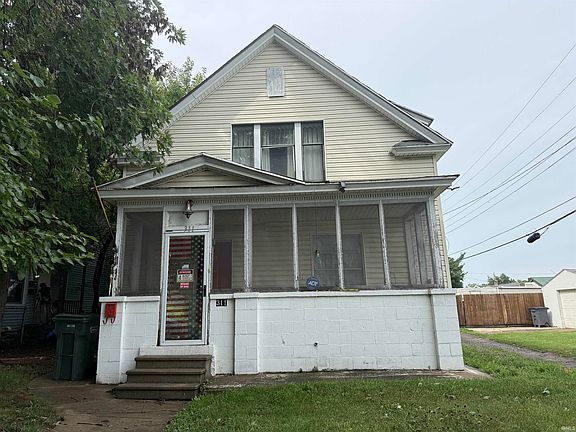 2nd image of 311 W Ewing Ave