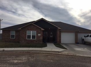 1819 Tumbleweed Trl, Dalhart, TX 79022