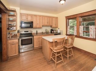 10355 Tillman Rd, Clarence, NY 14031