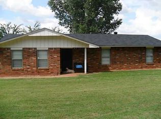 30183 Sumac Ln, Blanchard, OK 73010
