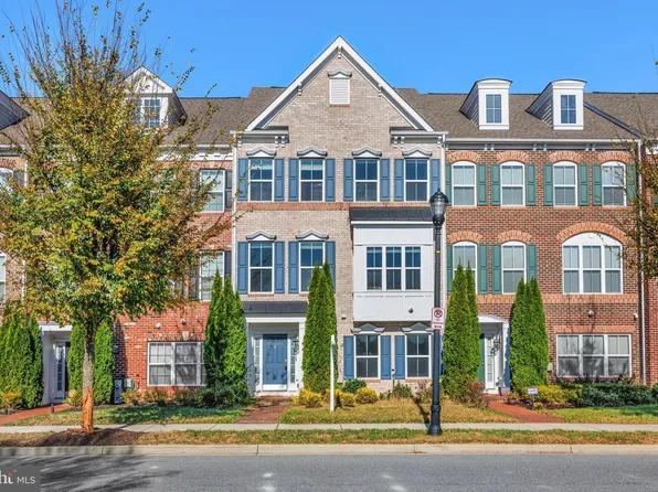 15606 Beech Tree Pkwy, Upper Marlboro, MD 20774