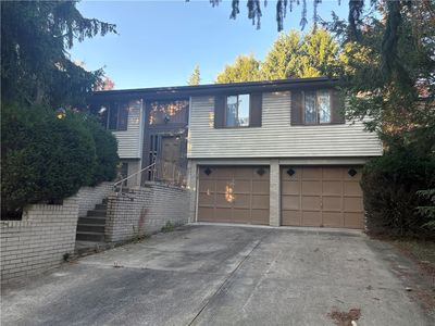 545 Clifton Rd, Bethel Park, PA, 15102