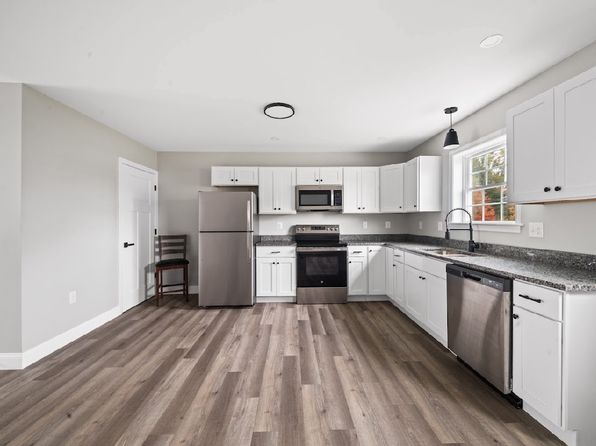 67 & 67 Pembroke Dr #104-2