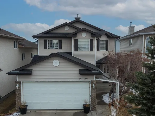 3517 25th St NW, Edmonton, AB T6T 1V9