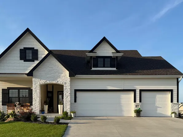 21739 Blaine St, Elkhorn, NE 68022