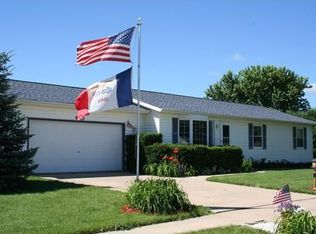 607 1st Ave, Springville, IA 52336