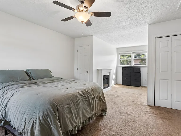 160 Fairmont Dr — Photo 38