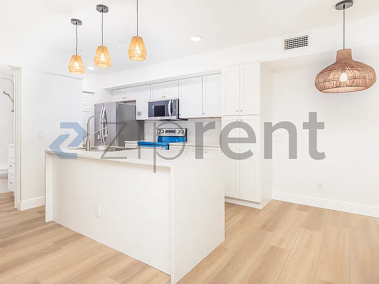 3024 Parkway Blvd #207 — Photo 5