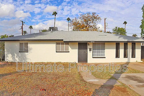 4918 E Palm Ln Photo 1