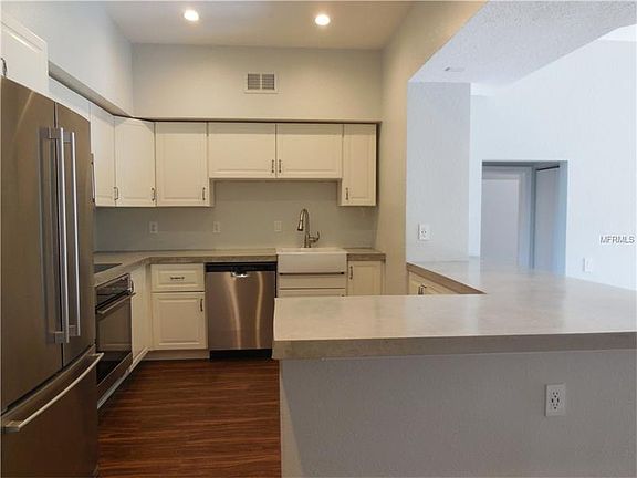 3rd image of 504 S Armenia Ave Unit 1333