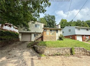 216 Loma Rd, Charleston, WV 25314