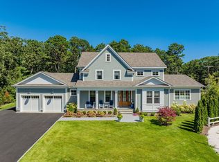 7 Willow Circle, Mashpee, MA 02649