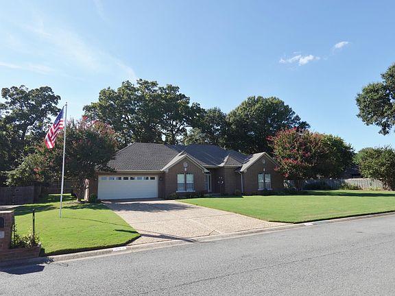 3rd image of 995 Jaci Ln