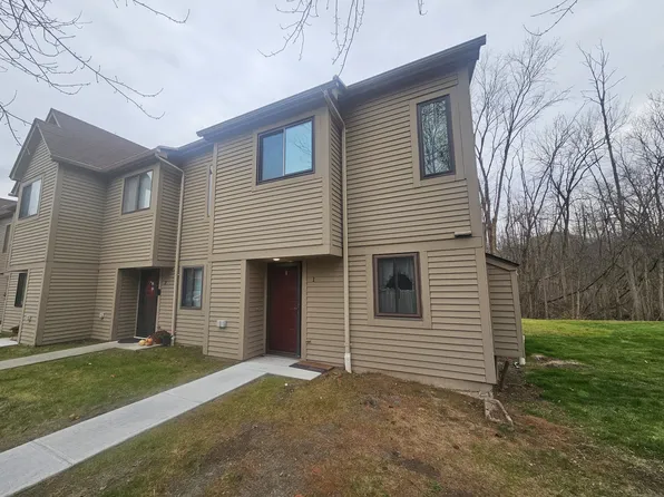 135 Village Square Drive APT 1, New Britain, CT 06053
