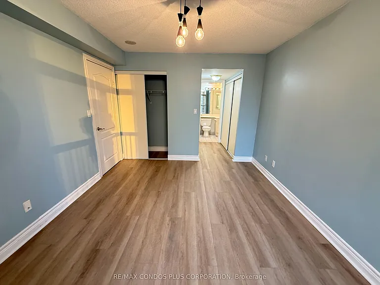 5418 Yonge St #1601 — Photo 13