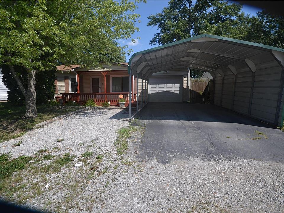 1st image of 528 Saint Paul Dr