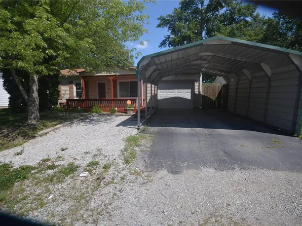 528 Saint Paul Dr, Cahokia, IL 62206