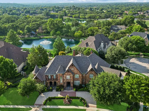 6900 King Charles Ct, Colleyville, TX 76034