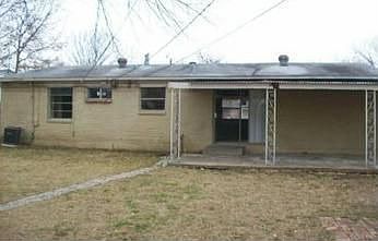 2nd image of 4304 Ridgedale Dr #D