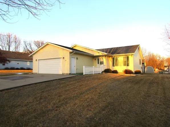 1114 N 15th St, Montevideo, MN 56265