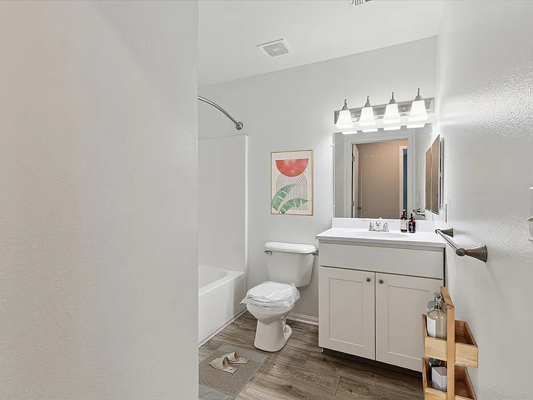 Two Bedroom (Renovated) - 2 Bath - 957 Sq.Ft.