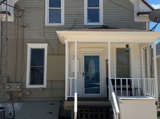 620 1st Ave NW, Cedar Rapids, IA 52405