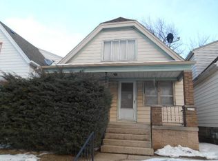 2920 S 7th St #A, Milwaukee, WI 53215